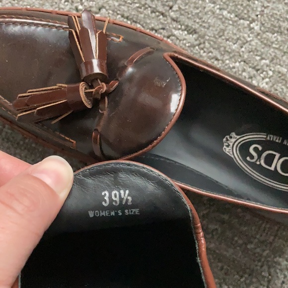 TOD’S Tasseled Glossed-Leather Loafers - Picture 14 of 14
